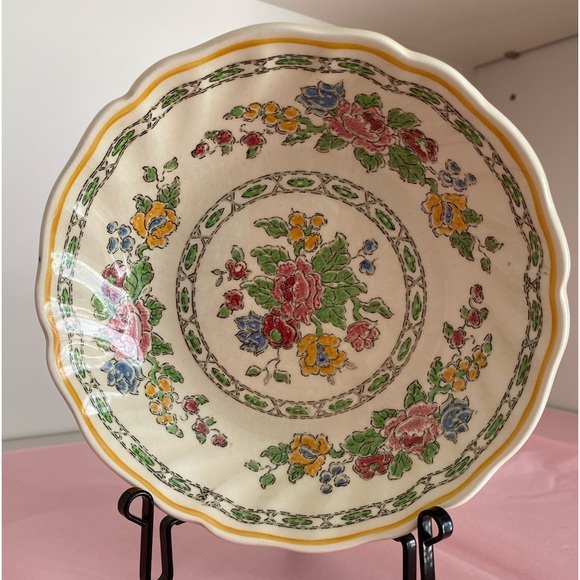 Vtg Set of 2 Royal Doulton Fine Bone China “The Cavendish” Small Dessert Dishes - Picture 6 of 8